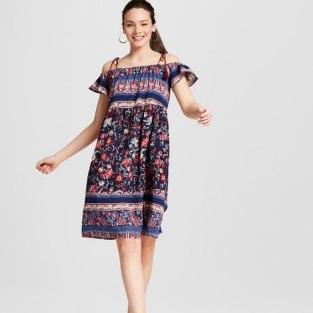 Off shoulder boho print dress with pockets size small